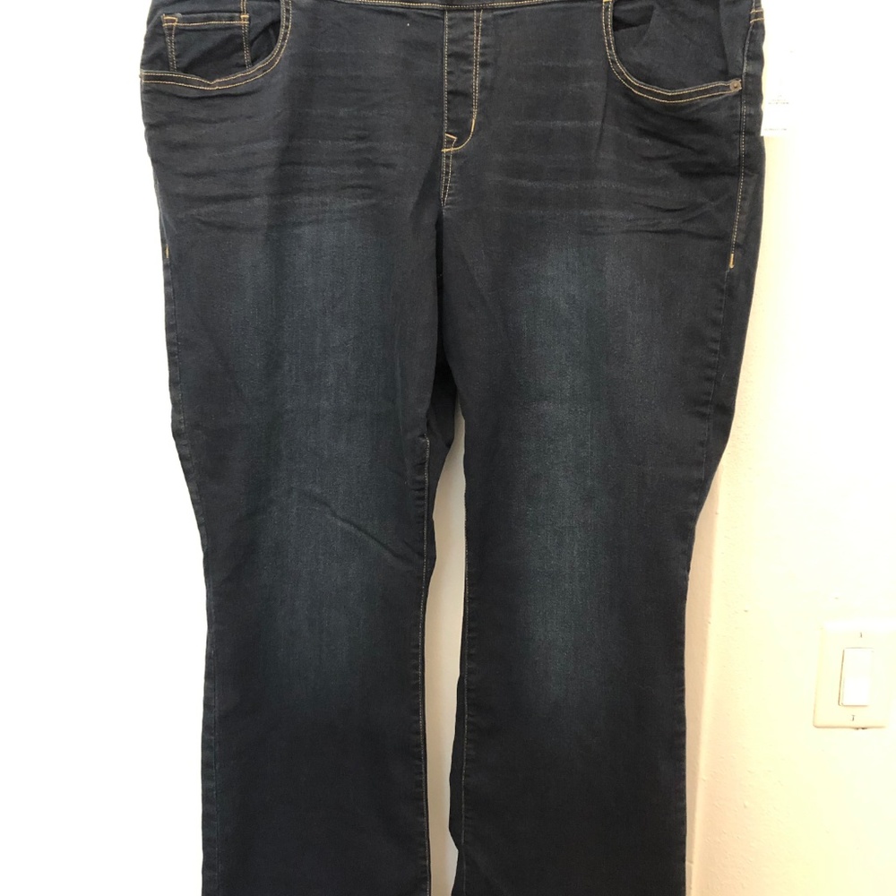 OLD NAVY PLUS 24 PULL ON JEANS New With Tags